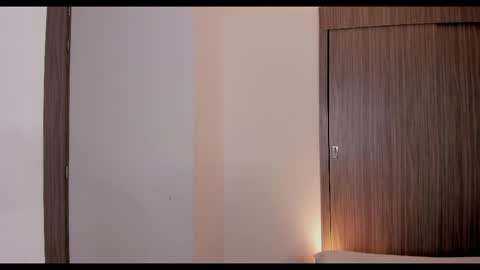     online show from October 16, 8:43 pm