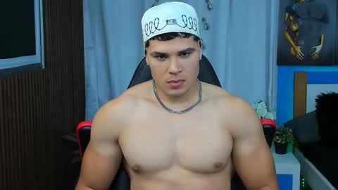 Snapshot of bruno_coleman chatting on October 15, 12:16 pm Bruno coleman online show from October 15, 12:16 pm