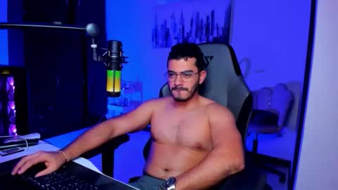 Bruno online show from March 8, 6:17 am