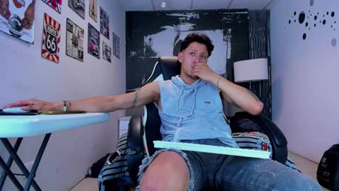 Bruno online show from February 17, 1:46 am