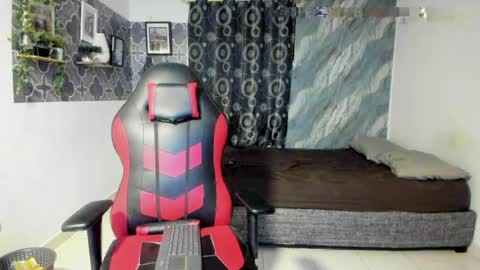 bruno_snow online show from April 24, 3:53 am