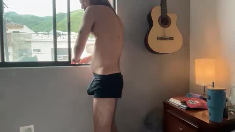 Snapshot of brunobaibe3399 chatting on May 1, 7:29 pm Sebastian online show from May 1, 7:29 pm