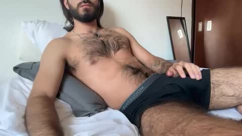 Snapshot of brunobaibe3399 chatting on May 10, 3:06 pm Sebastian online show from May 10, 3:06 pm
