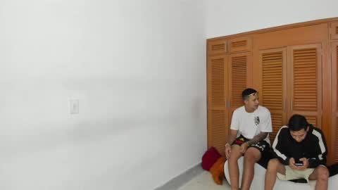 Snapshot of brutal_sex_nympho12 chatting on October 21, 11:33 am brutal_sex_nympho12 online show from October 21, 11:33 am