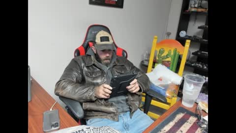 Snapshot of brutalmaster1983 chatting on January 21, 6:55 pm BRUTALMASTER1983 online show from January 21, 6:55 pm