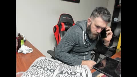 Snapshot of brutalmaster1983 chatting on January 29, 7:00 pm BRUTALMASTER1983 online show from January 29, 7:00 pm