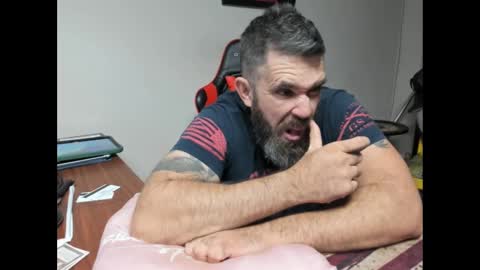 Snapshot of brutalmaster1983 chatting on October 15, 6:19 pm BRUTALMASTER1983 online show from October 15, 6:19 pm