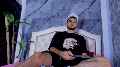 Bry Dalton online show from March 5, 7:54 pm