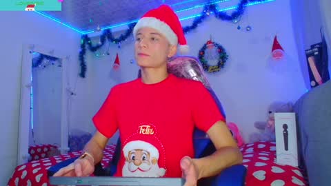 Snapshot of bryam_hot chatting on December 23, 1:51 am BRYAM INDEPENDENT MODEL online show from December 23, 1:51 am