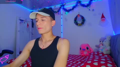 Snapshot of bryam_hot chatting on December 29, 1:13 am BRYAM INDEPENDENT MODEL online show from December 29, 1:13 am