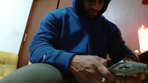 Enjoy the best muscle straws   online show from February 16, 2:10 pm