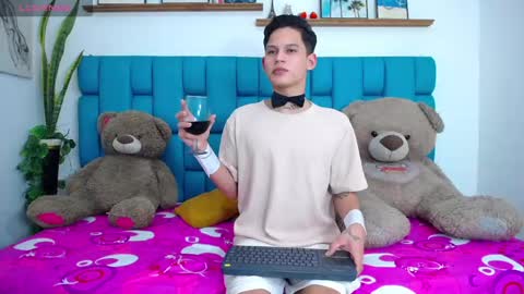 Bryan online show from March 15, 5:08 pm