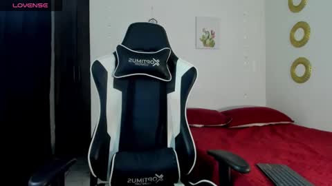 bryan_oficials online show from February 20, 6:26 am