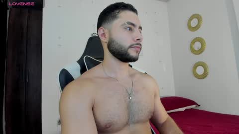 bryan_oficials online show from April 2, 4:32 am