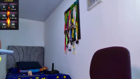 Snapshot of bryan_robayo5 chatting on July 28, 1:32 pm Bryan online show from July 28, 1:32 pm
