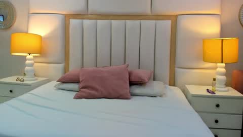 bryannamiller online show from November 12, 11:54 am