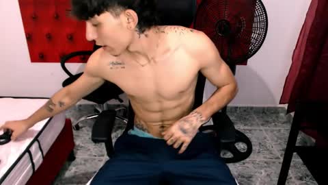 Branyt online show from November 14, 3:49 am