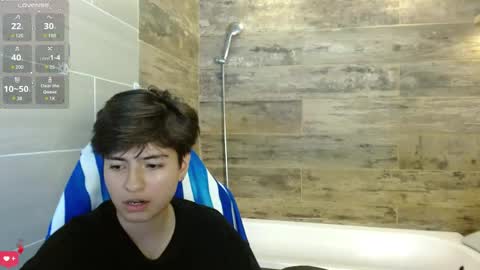 Snapshot of bryce_evans chatting on April 28, 3:39 pm B R Y C E online show from April 28, 3:39 pm