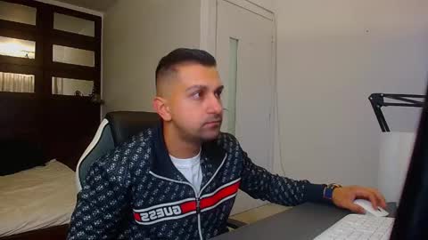 BryceReign online show from May 3, 4:18 am