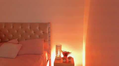 Carly     online show from December 20, 1:29 pm