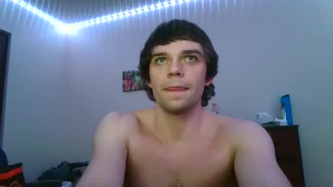 Snapshot of brysonntooth chatting on March 1, 5:42 am ChadStrokeman online show from March 1, 5:42 am