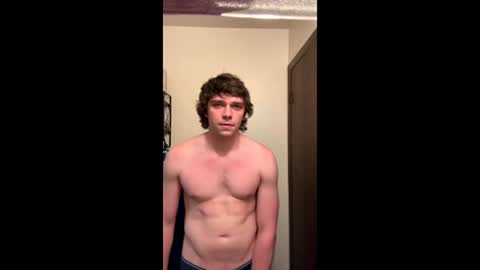 Snapshot of brysonntooth chatting on May 5, 11:46 pm ChadStrokeman online show from May 5, 11:46 pm