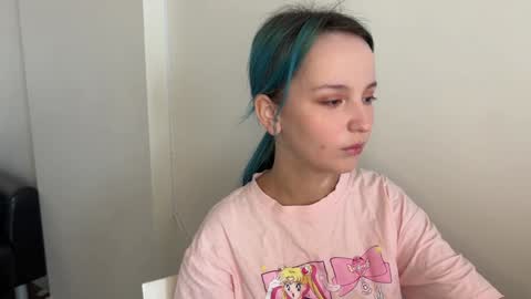 Snapshot of bubble_b00 chatting on January 12, 3:39 am bubble_b00 online show from January 12, 3:39 am