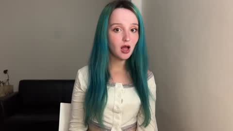 Snapshot of bubble_b00 chatting on January 31, 11:56 am bubble_b00 online show from January 31, 11:56 am