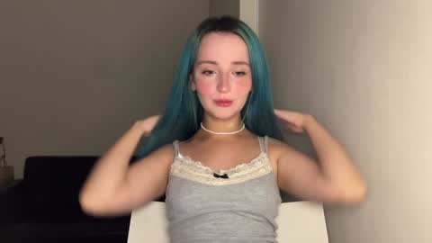 Snapshot of bubble_b00 chatting on February 1, 12:05 pm bubble_b00 online show from February 1, 12:05 pm