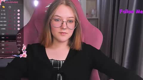 Snapshot of bubble_bunny chatting on December 9, 9:48 pm Ruby online show from December 9, 9:48 pm