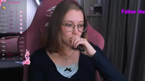 Snapshot of bubble_bunny chatting on February 6, 10:00 pm Ruby online show from February 6, 10:00 pm