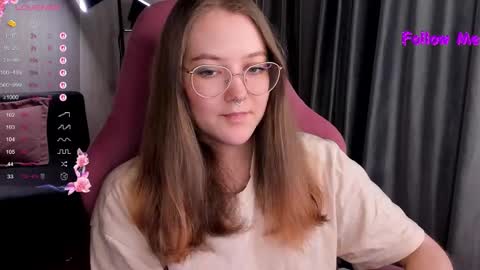 Snapshot of bubble_bunny chatting on October 23, 11:35 pm Ruby online show from October 23, 11:35 pm