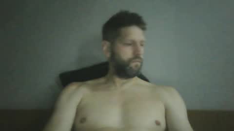 bubblebee1982 online show from June 24, 7:51 am
