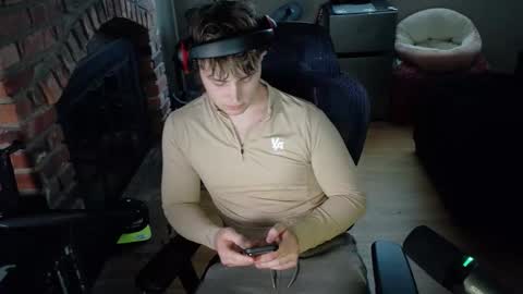 BubblebuttBdn online show from June 5, 11:32 pm