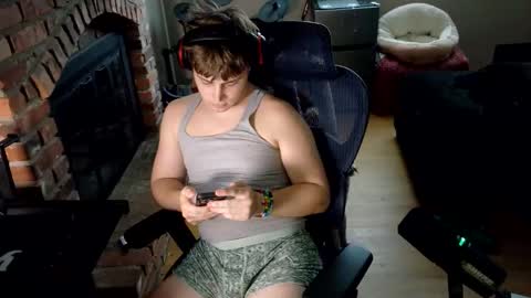 BubblebuttBdn online show from June 7, 10:35 pm