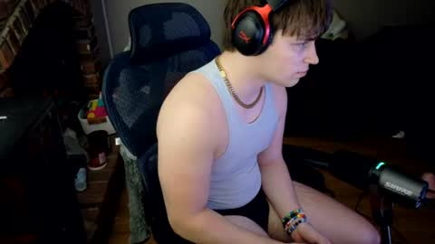 BubblebuttBdn online show from July 15, 7:02 am