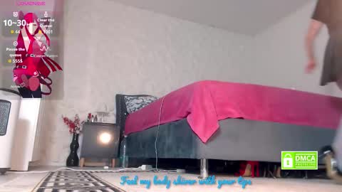 Snapshot of bubblebuttveronica chatting on December 15, 3:33 am Nylon queen genuine model who bring pantyhose on chaturbate for first time the others just copy my room for money online show from December 15, 3:33 am