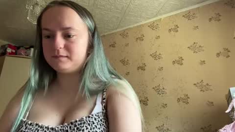 bubblegum_tempt online show from May 9, 4:50 am