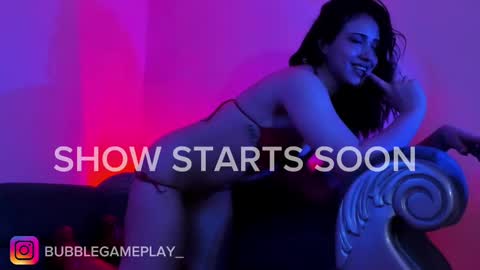 Snapshot of bubblewhite_ chatting on February 25, 11:30 am BubbleJereth online show from February 25, 11:30 am