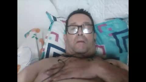 Snapshot of buchs32 chatting on June 11, 6:22 am buchs32 online show from June 11, 6:22 am
