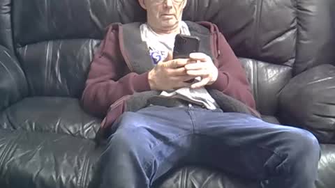 Snapshot of buckey12 chatting on March 22, 3:04 pm buckey12 online show from March 22, 3:04 pm