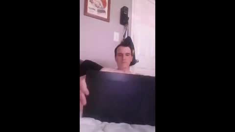 Snapshot of buckey8917209 chatting on December 3, 7:12 pm buckey8917209 online show from December 3, 7:12 pm