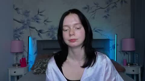 Leona online show from March 11, 12:38 am