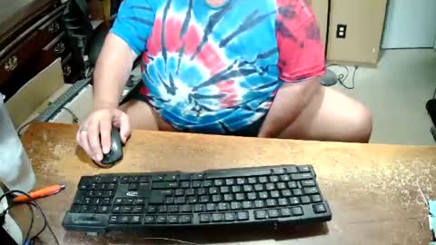 Snapshot of bucku2 chatting on August 4, 10:12 pm Bucku2 online show from August 4, 10:12 pm