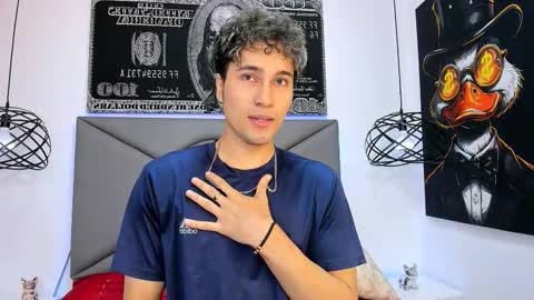 Buddy Whitte online show from December 19, 11:39 am