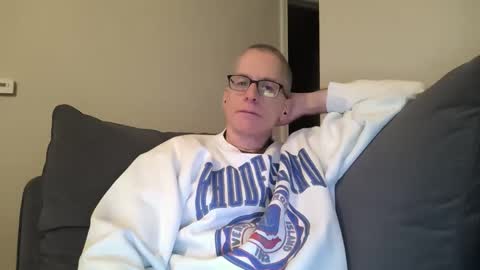 Snapshot of budman004 chatting on December 23, 2:09 am budman004 online show from December 23, 2:09 am