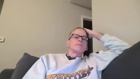 Snapshot of budman004 chatting on March 21, 7:13 am budman004 online show from March 21, 7:13 am