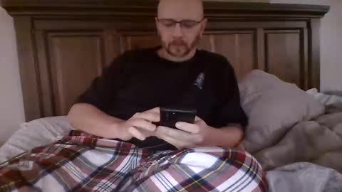 bueff online show from May 2, 10:37 pm