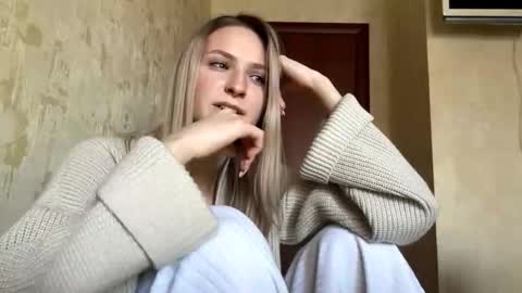 Snapshot of buenamorey chatting on February 4, 9:15 am buenamorey online show from February 4, 9:15 am