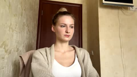 Snapshot of buenamorey chatting on February 16, 9:16 am buenamorey online show from February 16, 9:16 am